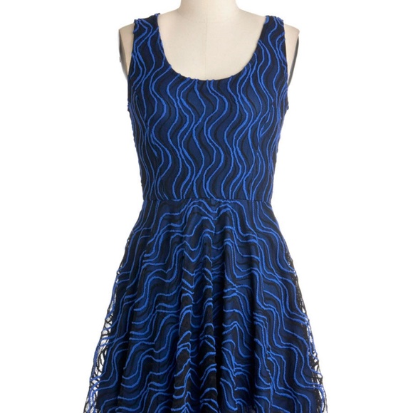 Modcloth's Topo the Charts Dress - Picture 3 of 5